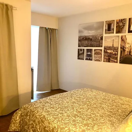 Grand Avec Terrasse Apartman